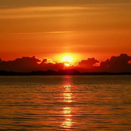 Midnight Sun View Lofoten Holiday home *