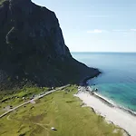 Midnight Sun View Lofoten בית נופש לקנס
